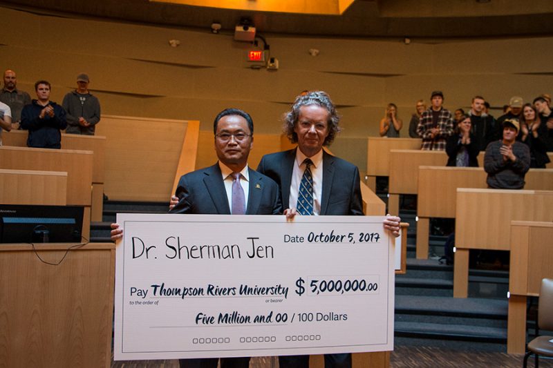 Dr. Sherman Jen with TRU President and Vice-Chancellor Alan Shaver
