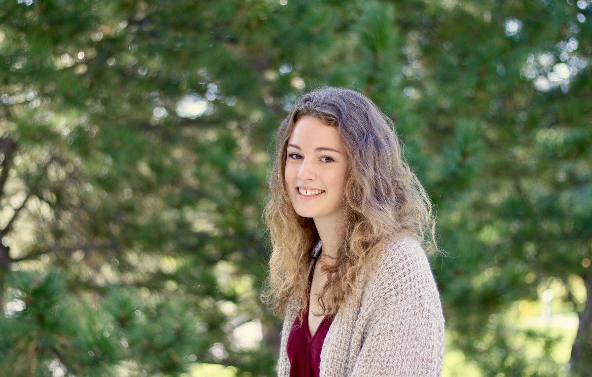 Rhegan Williamson is pursuing her interest in art by studying in the ARET program.