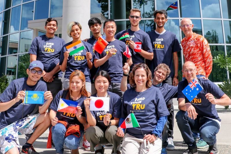 Team TRU World marathon relay teams