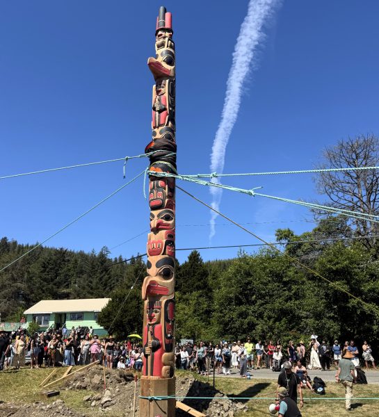 totem pole raising in Haida Gwaii